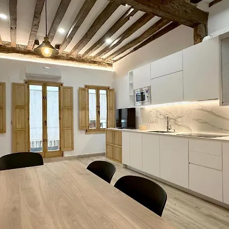 El Patio De Vespasiano- San Juan- Vistas Al Ayuntamiento Junto Al Puerto Appartamento Castro Urdiales