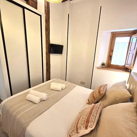 Apartamento El Patio De Vespasiano- San Juan- Vistas Al Ayuntamiento Junto Al Puerto *