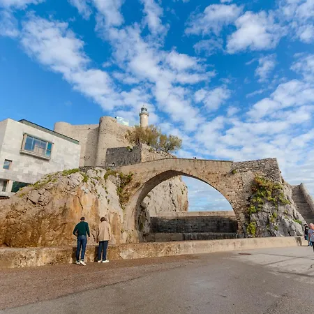 El Patio De Vespasiano- San Juan- Vistas Al Ayuntamiento Junto Al Puerto Apartamento Castro Urdiales