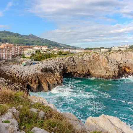 Apartamento El Patio De Vespasiano- San Juan- Vistas Al Ayuntamiento Junto Al Puerto Castro Urdiales