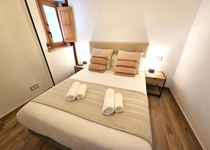 Apartmán El Patio De Vespasiano- San Juan- Vistas Al Ayuntamiento Junto Al Puerto Castro Urdiales