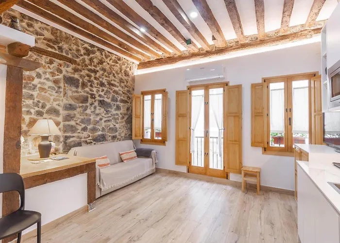 El Patio De Vespasiano- San Juan- Vistas Al Ayuntamiento Junto Al Puerto Apartmán Castro Urdiales