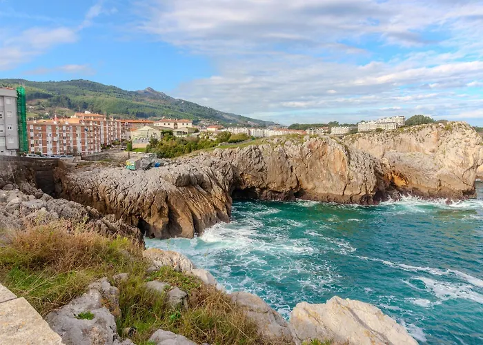 Apartmán El Patio De Vespasiano- San Juan- Vistas Al Ayuntamiento Junto Al Puerto Castro Urdiales